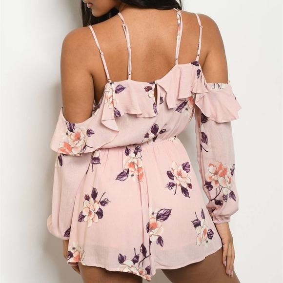 NWT London Blush Off Shoulder Strappy Ruffle Floral Romper Playsuit Small - Picture 6 of 11